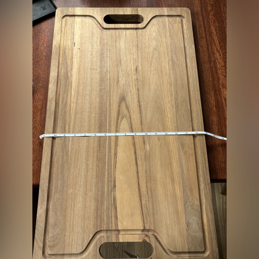 Acacia Wood Cutting Board